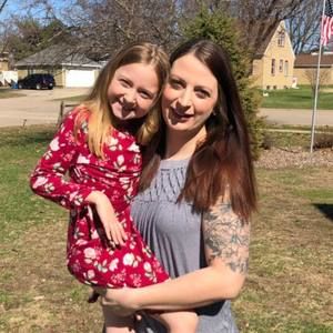 Meet your Posher, Danielle